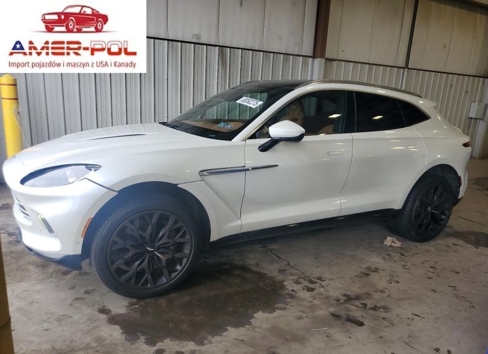 Aston Martin DBX 2021 4.0L