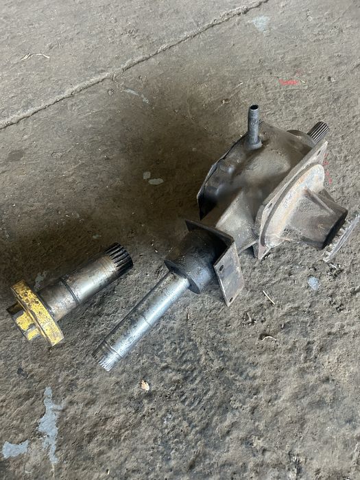 Редуктор ротора комбайна Нюхоланд TR-88