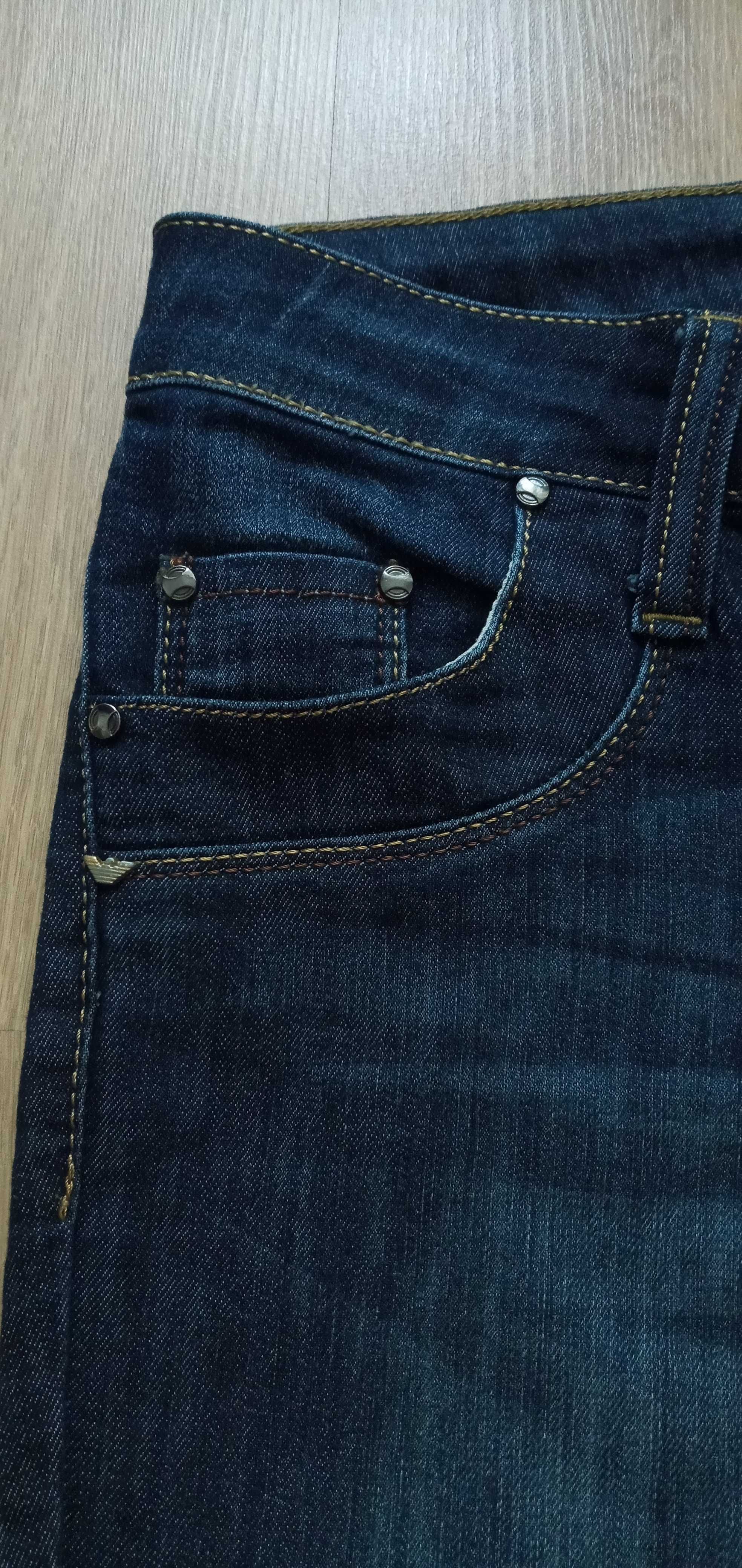 Женские новые джинсы