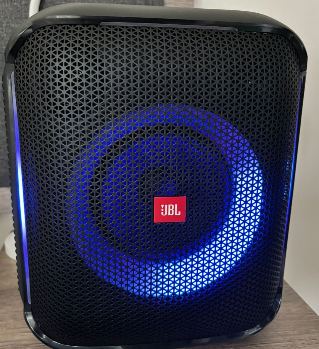 Портативная колонка JBL Partybox Encore