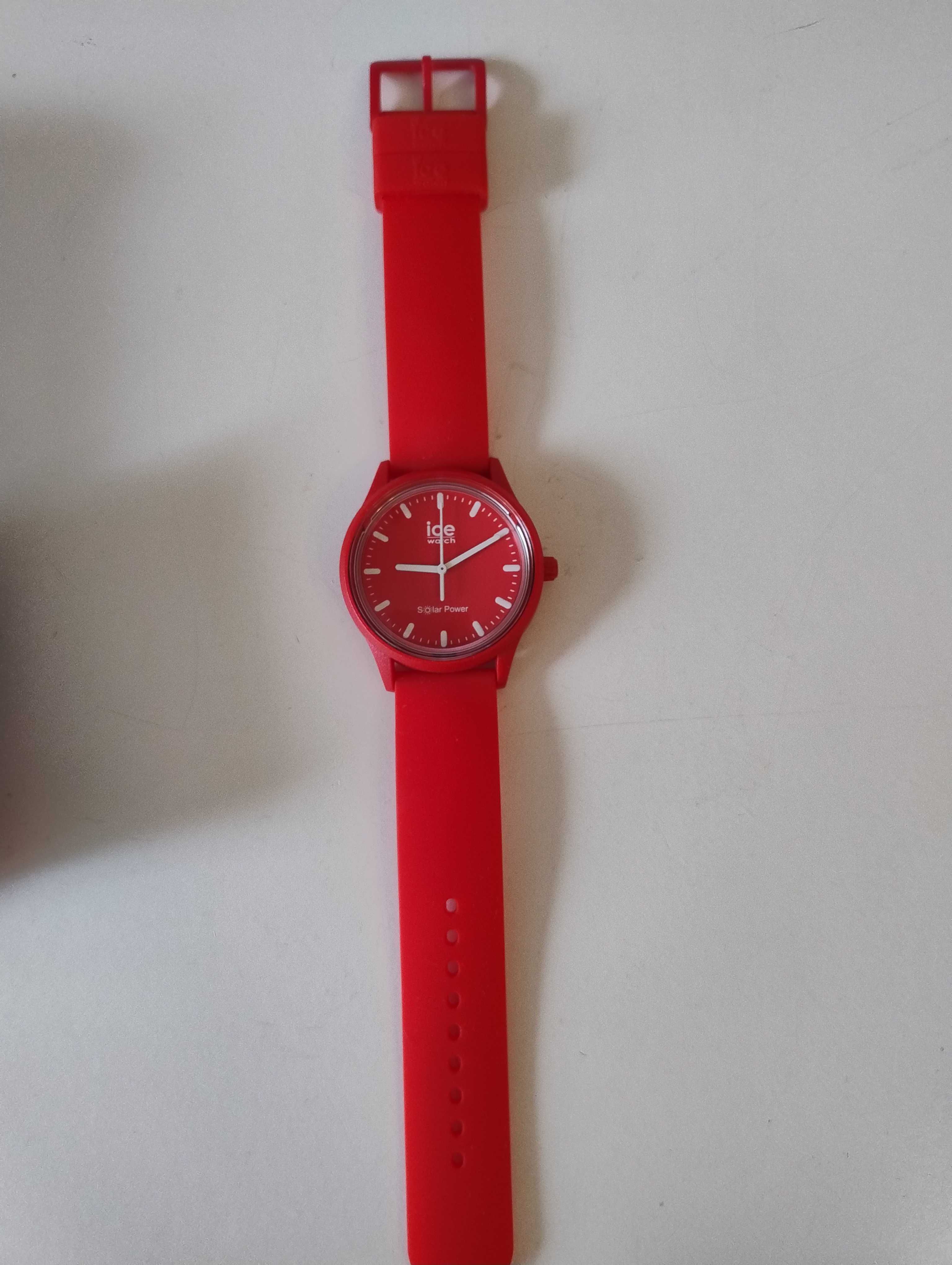 Zegarek Ice-Watch  - Ice Solar Power 017765 czerwony