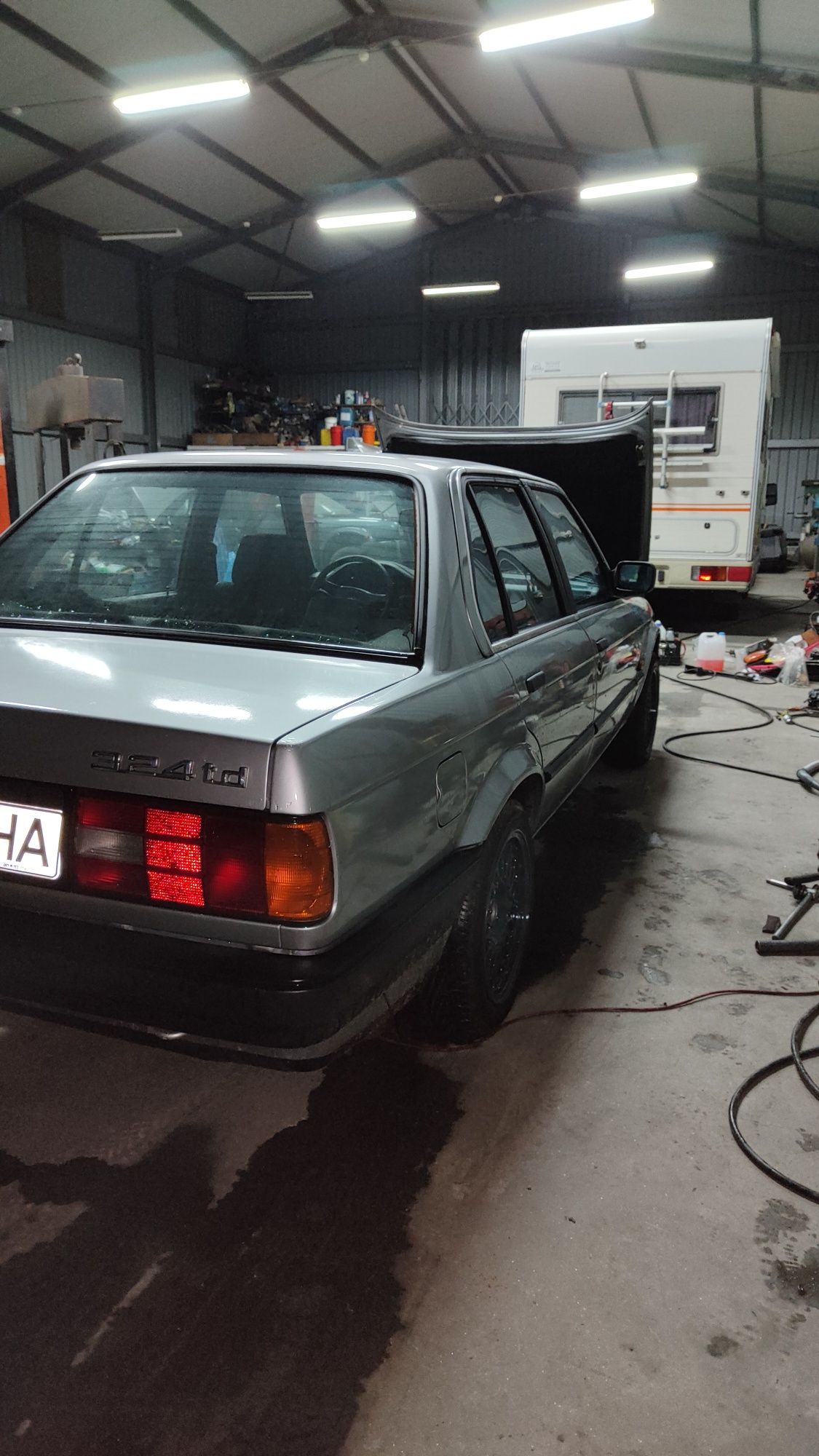 BMW E30 Sedan 324 TD "VALOR FIXO!!!"