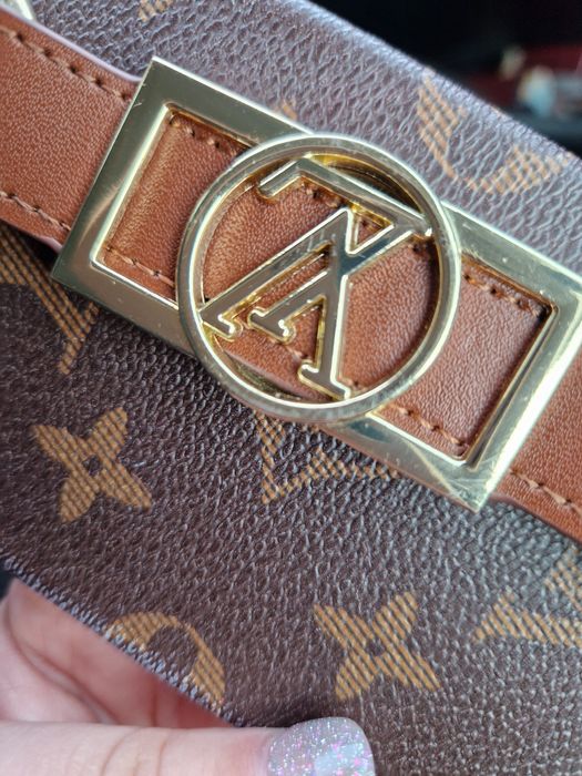 Чехол LV для iPhone 16 Pro Max ,чохол , на айфон