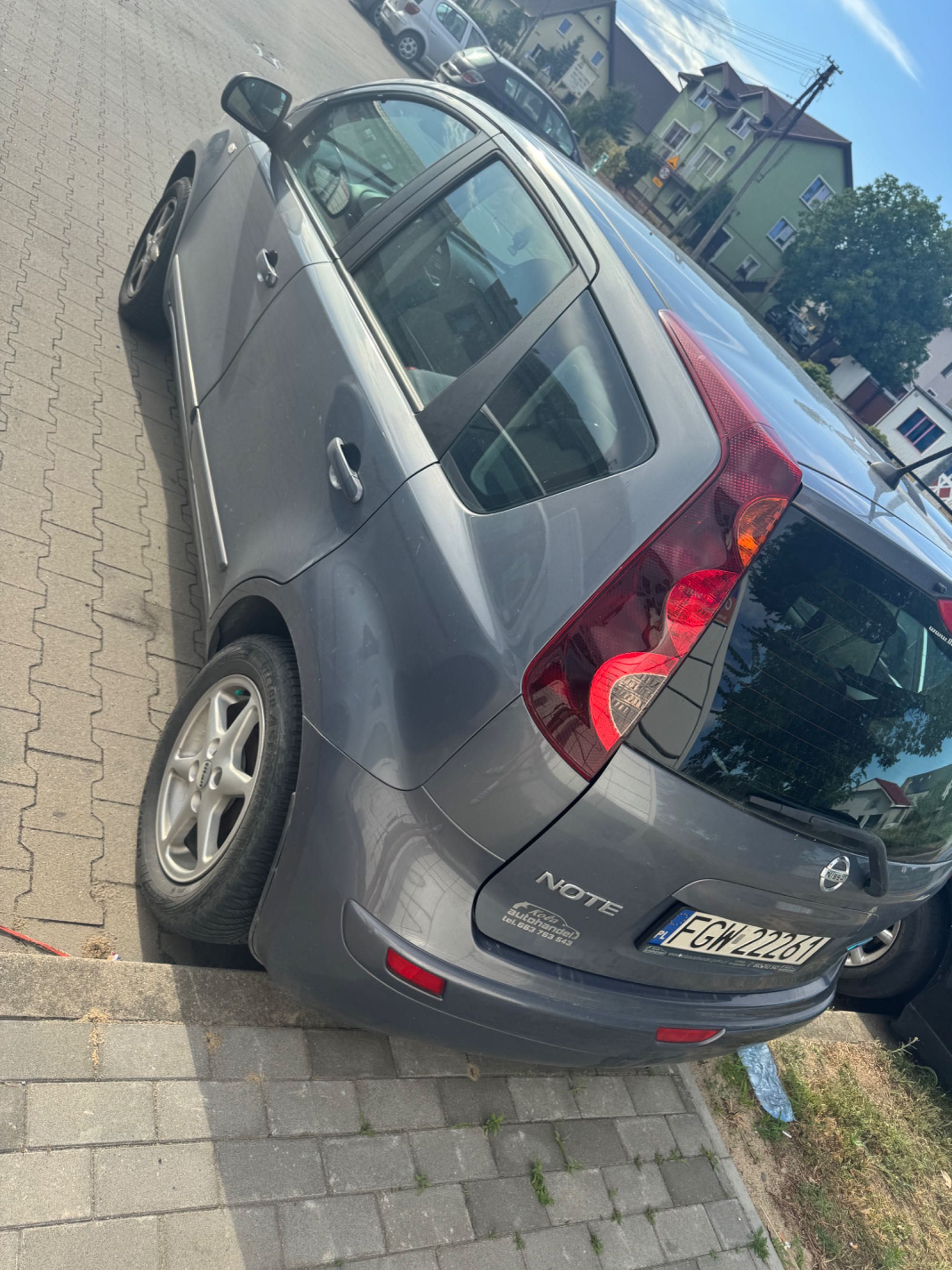 Nissan Note 2010 rok