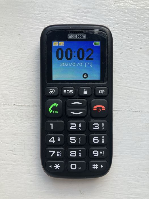 Telefon dla seniora Maxcom Comfort MM428BB pełen zestaw