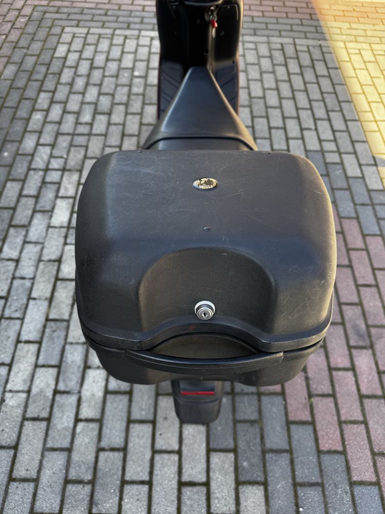 Skuter Piaggio TPH