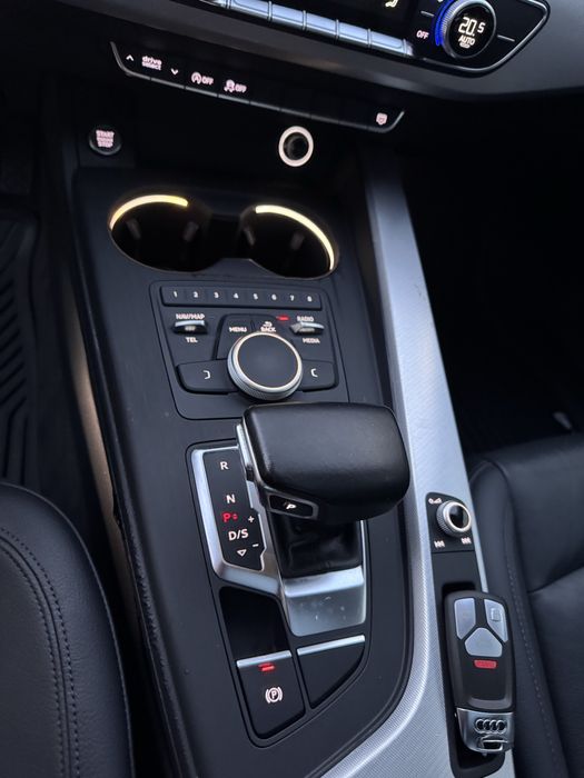 Audi A4 2017 седан 2.0 TFSI 185 kW