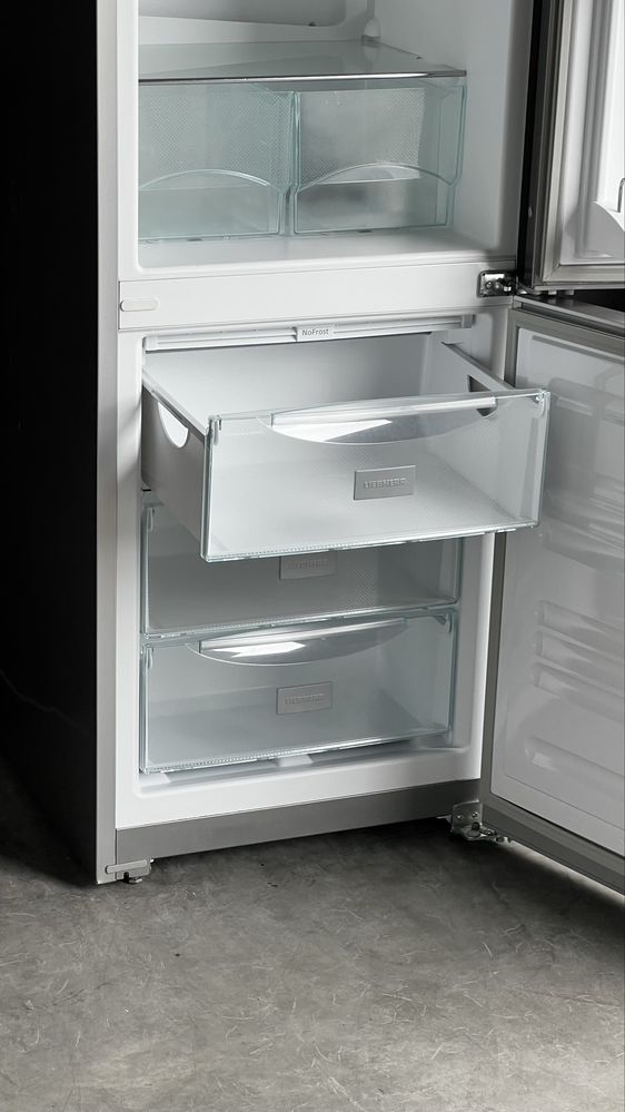 LIEBHERR холодильник CNPesf4033 Comfort | NoFrost |