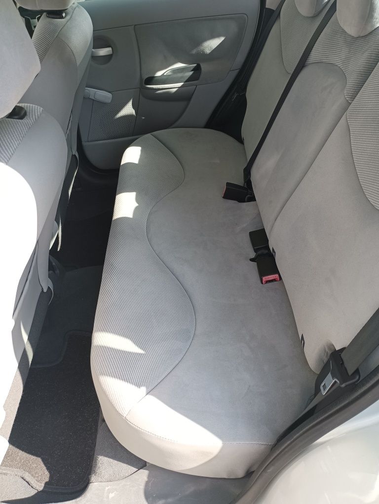 Citroen C3 2009 Impecável