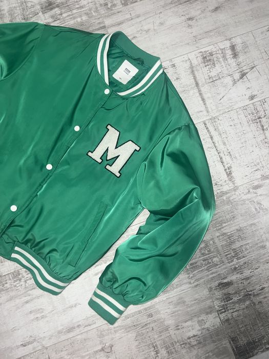 бомбер, бомбер house