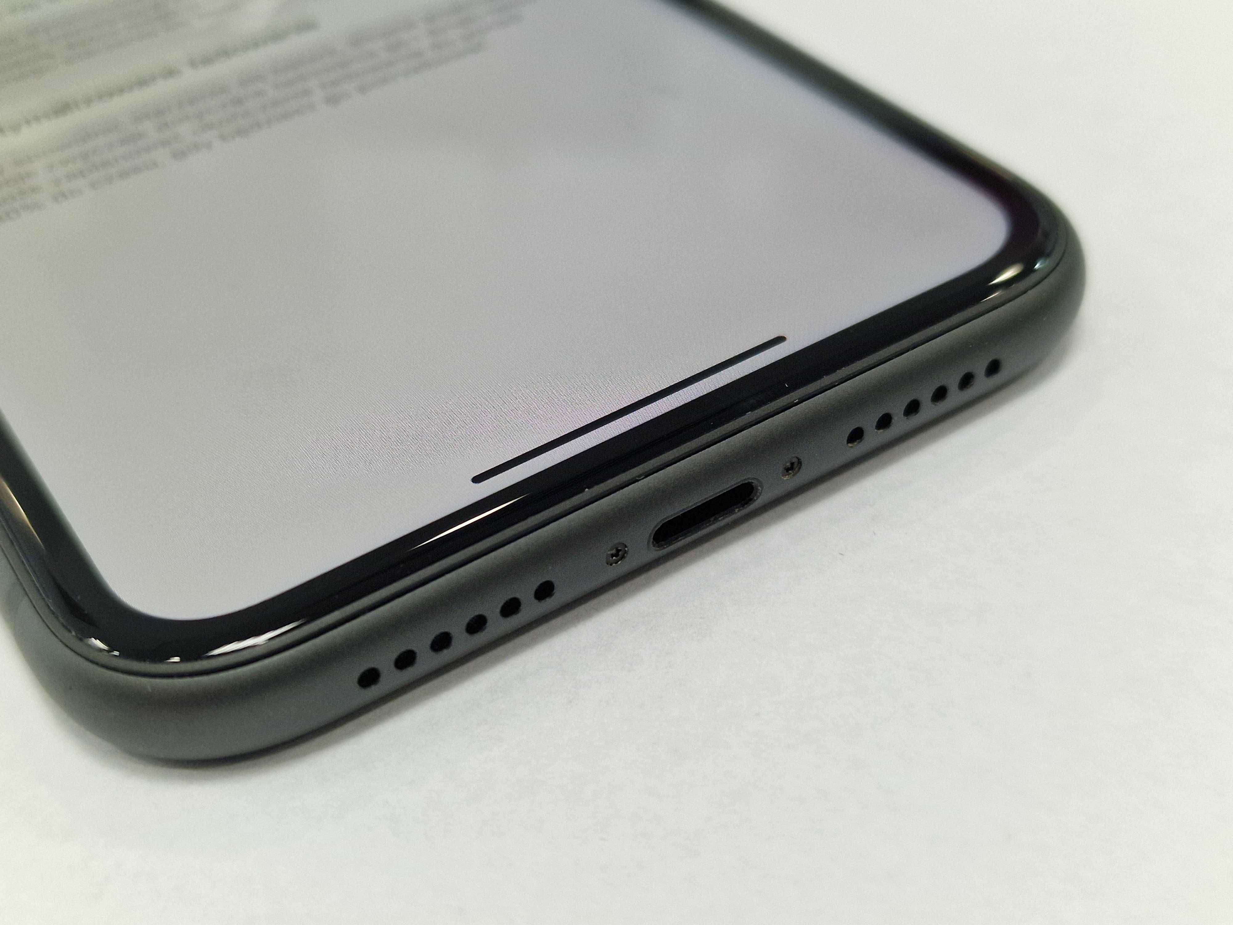 Iphone 11 64GB/ Black/ Czarny/ BAT 100%/ Grade A-/ + ładowarka