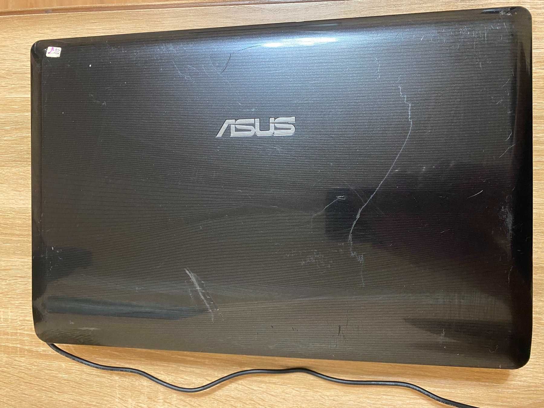 Бюджетний ігровий ноутбук Asus, дискретна карта. Для ігр і навчання