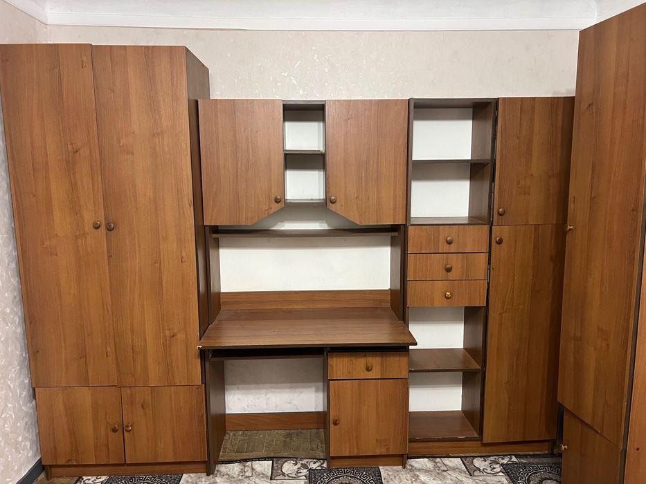 Продам стінку Б/У в хорошому стані САМОВИВІЗ!!