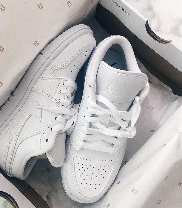 Кросівки найк, оригінал , купувала в Німечині, 38,5