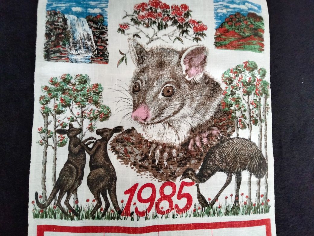 Makatka kalendarz 1985 ściereczka len Australia prl