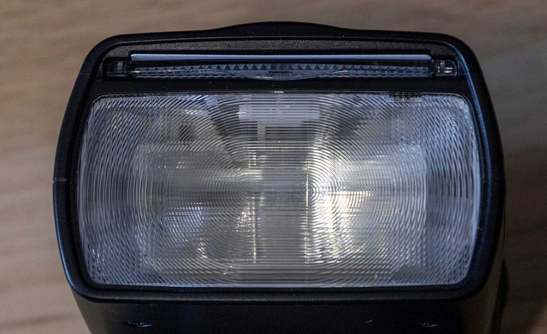Lampa błyskowa YONGNUO YN565EX III do Canon