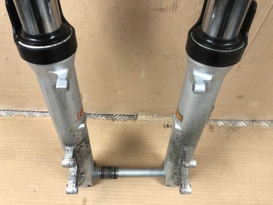 Honda CBR 600 F4/F4i Zawieszenie Przód Lagi Półka Dolna Górna Ośka