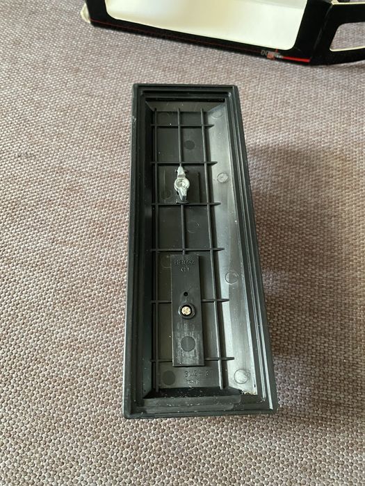 Модель Volkswagen Bus T1 Samba W/Caravan 1:87