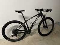 Bicicleta Eleven 29 Carbono M