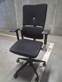 Używane krzesło biurowe Steelcase