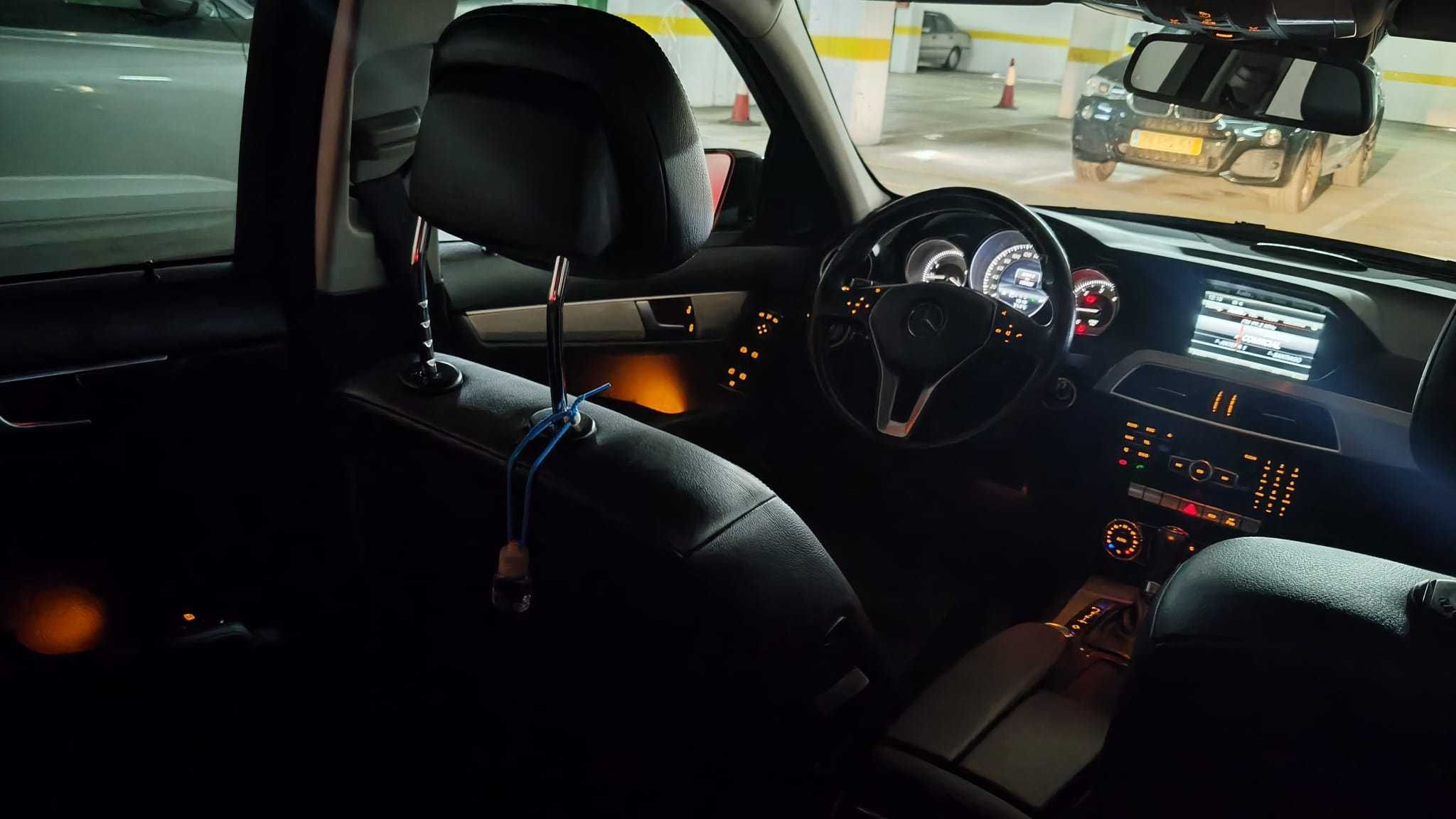 Mercedes c 220 cdi station avantgard // 2012 - nacional