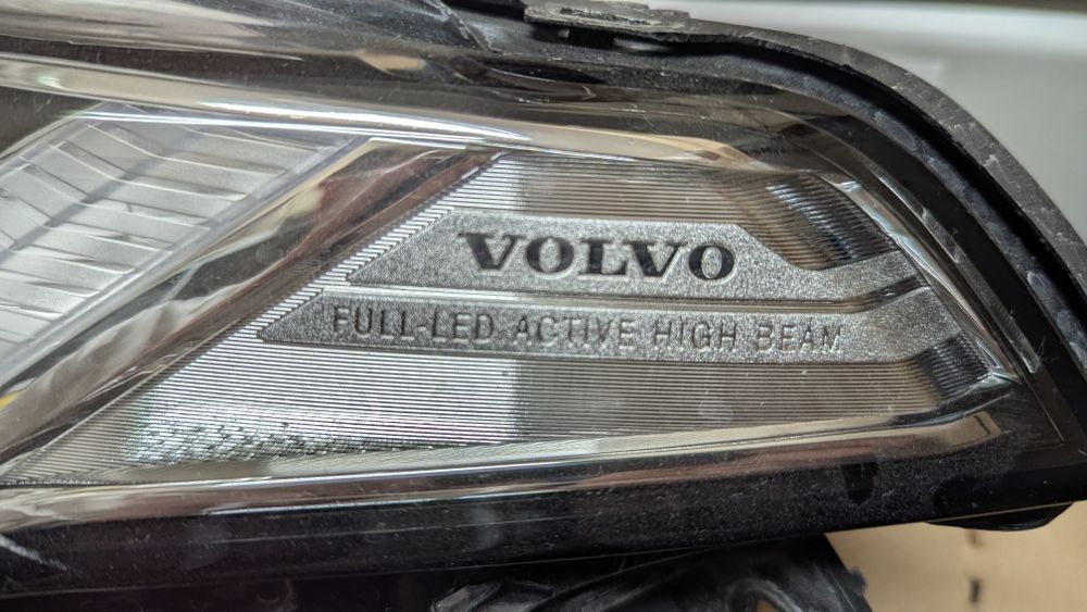 Reflektory VOLVO XC90 2016- full LED