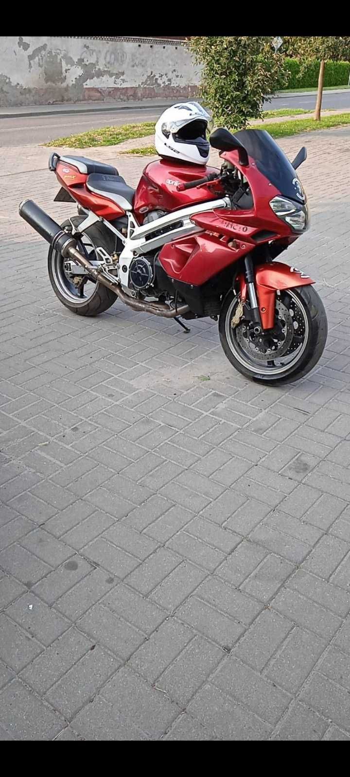 Aprilia Falco SL1000 Yamaha F1 R1 Suzuki 600