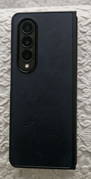 Samsung Z Fold 4