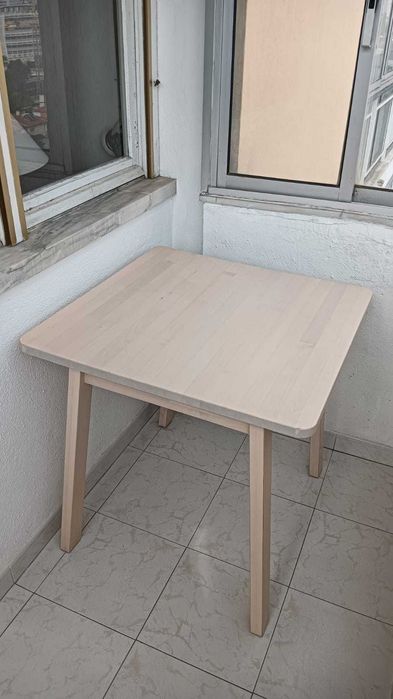 Mesa IKEA madeira maciça