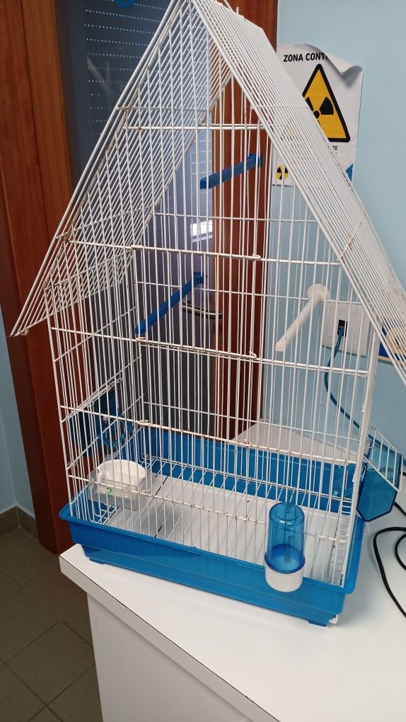 Gaiolas varias medidas,tranportadoras e um viveiro