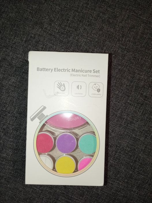 Продам набір для манікюру