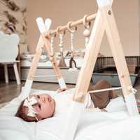 Baby gym stojak edukacyjny + 4 zawieszki montessori