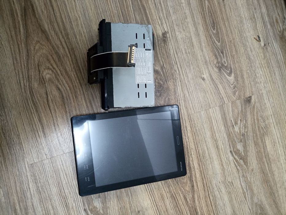 Продам магнітолу 10 дюймів