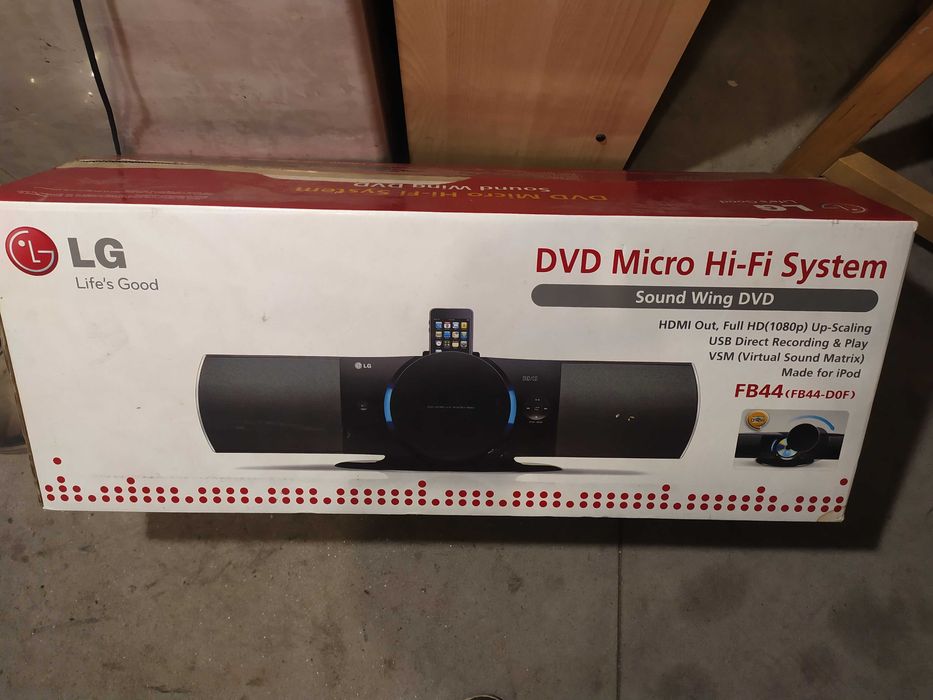 LG - Aparelhagem, leitor de DVD e docking para Ipod