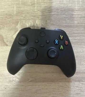 Xbox series X на 1ТВ. Продам приставку