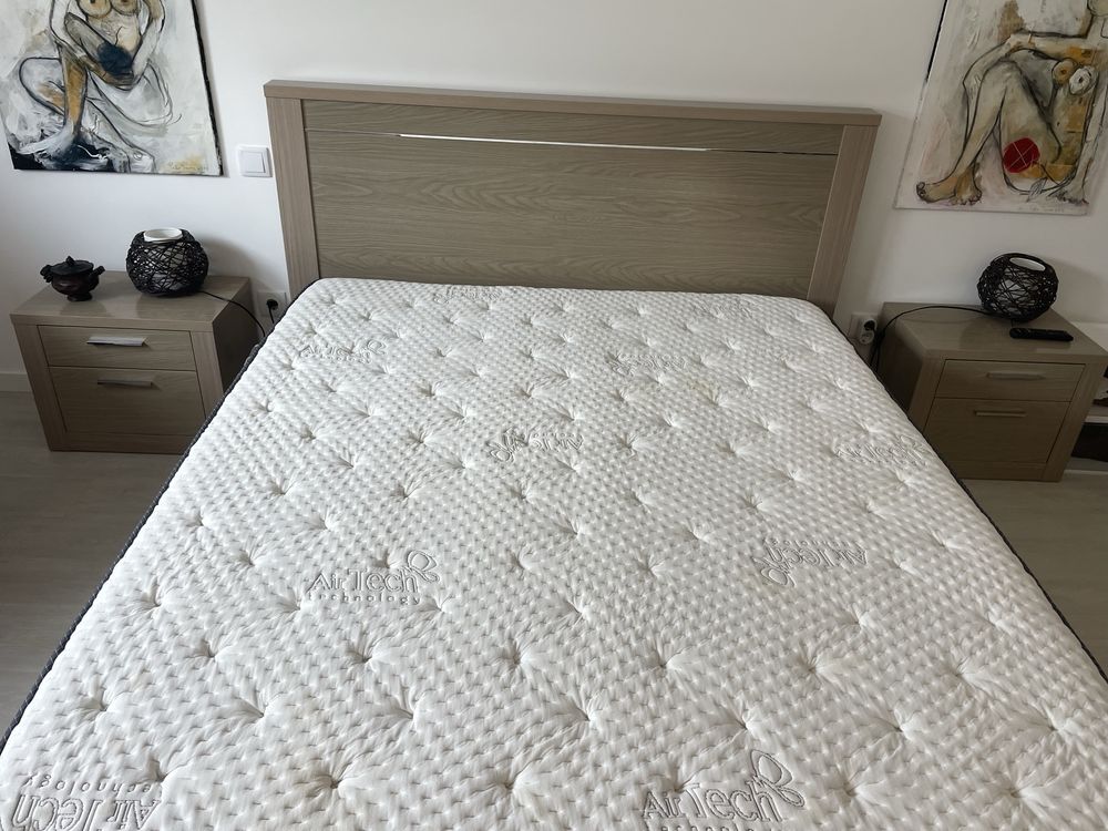 Conjunto quarto de cama em beje e inox