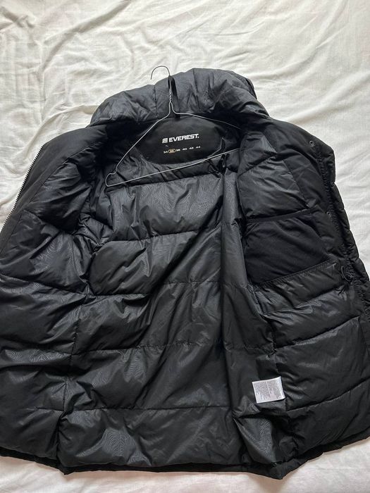 Жіноча парка пуховик Everest розмір S чорна