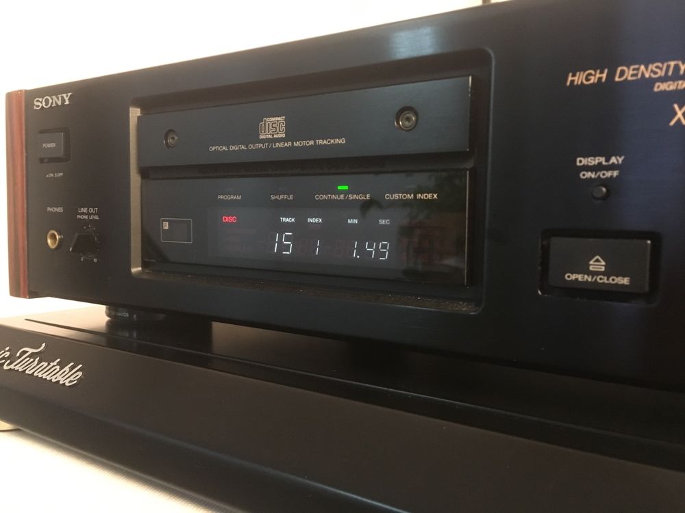 Odtwarzacz CD SONY CDP-X77ES