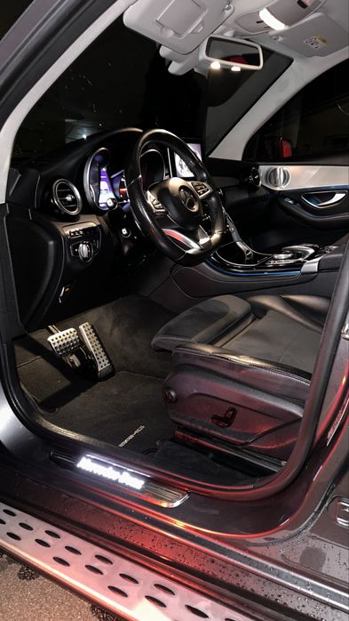 Mercedes-Benz GLC 250d 4Matric 9G-TRONIC AMG Line