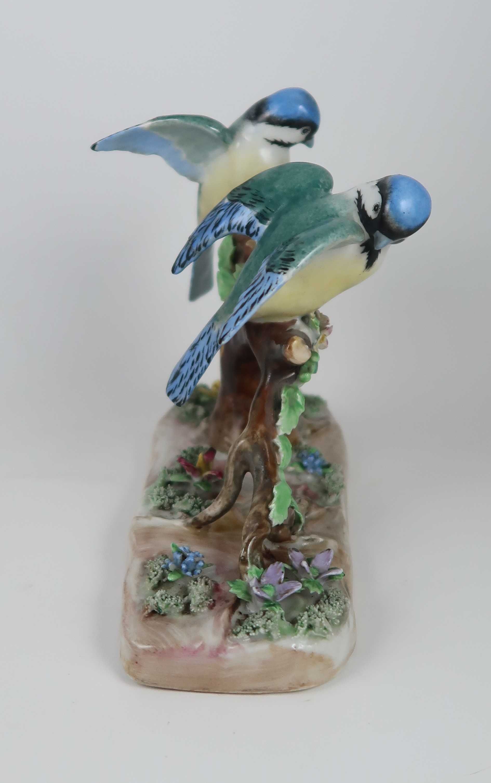 Grupo escultórico Pássaros em Ramo - Porcelana Artibus