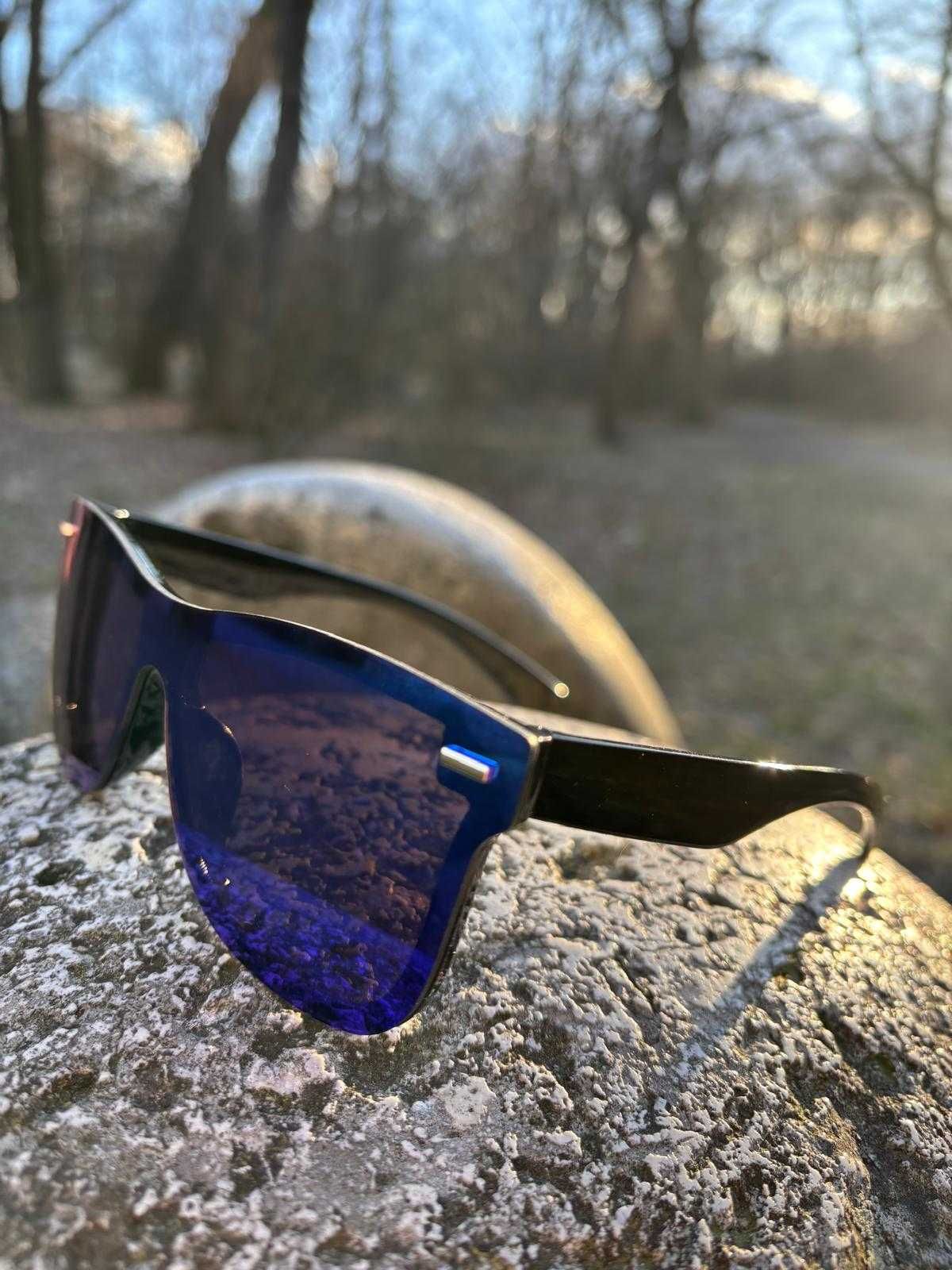 Niebieskie lustrzane okulary przeciwsłoneczne UV 400