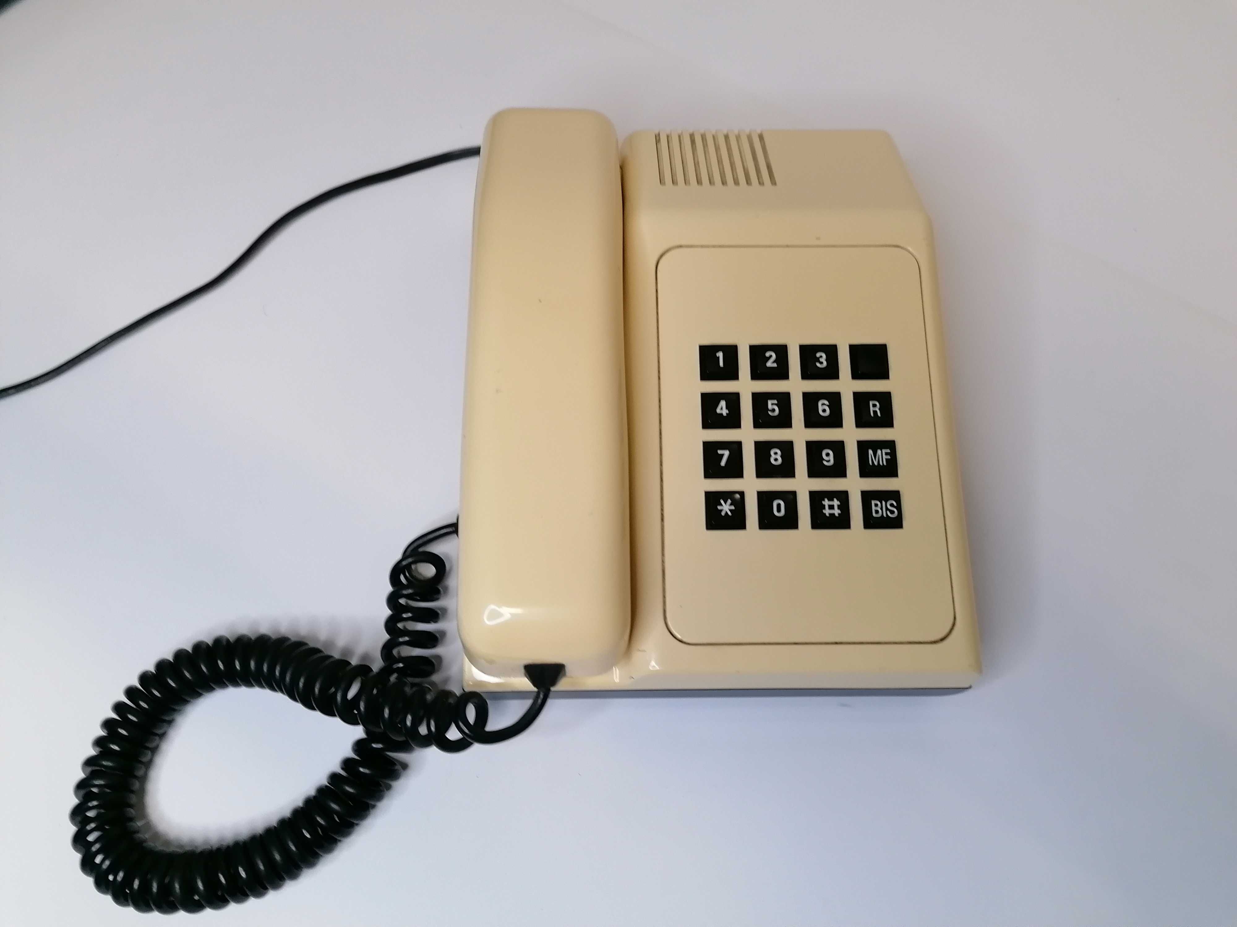 Telefones Antigos – Vintage 2