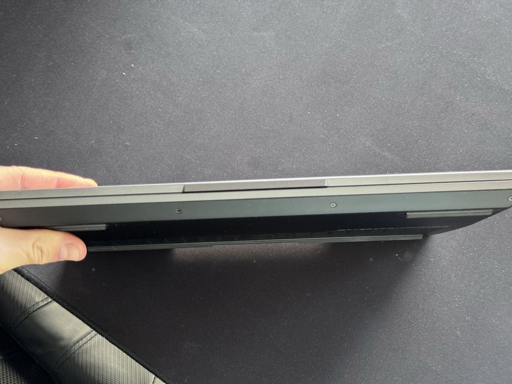 Laptop Lenowo legion 5 16” RTX3060 AMD RZ7