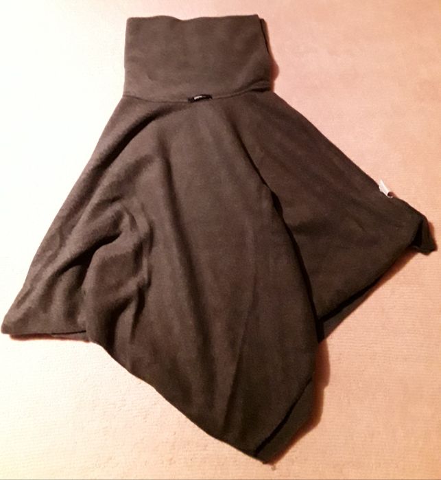 Capa / Poncho cinza PTN Store, tamanho único, novo sem etiqueta