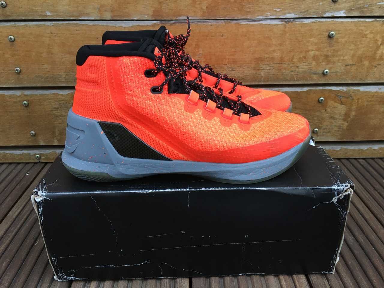 Under Armour Curry 3 Bolt Orange EUR 42.5