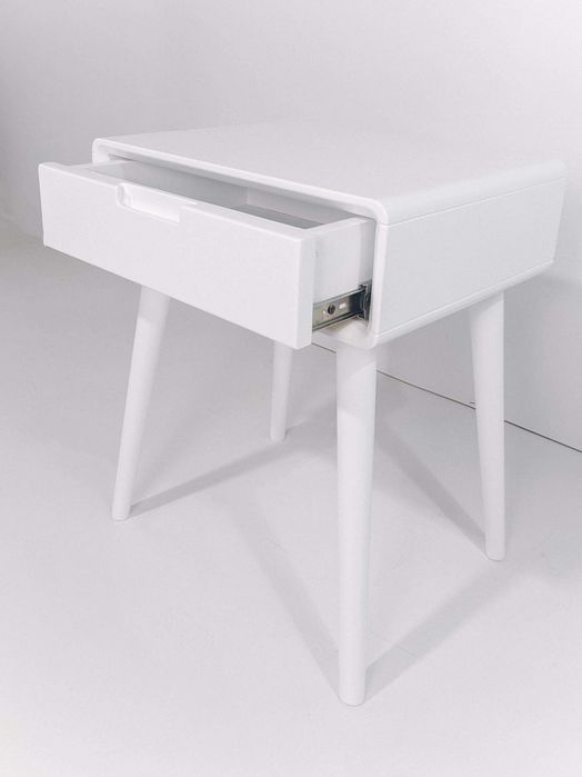 Приліжкова тумба  / тумба для спальні  / тумба з натурального дерева