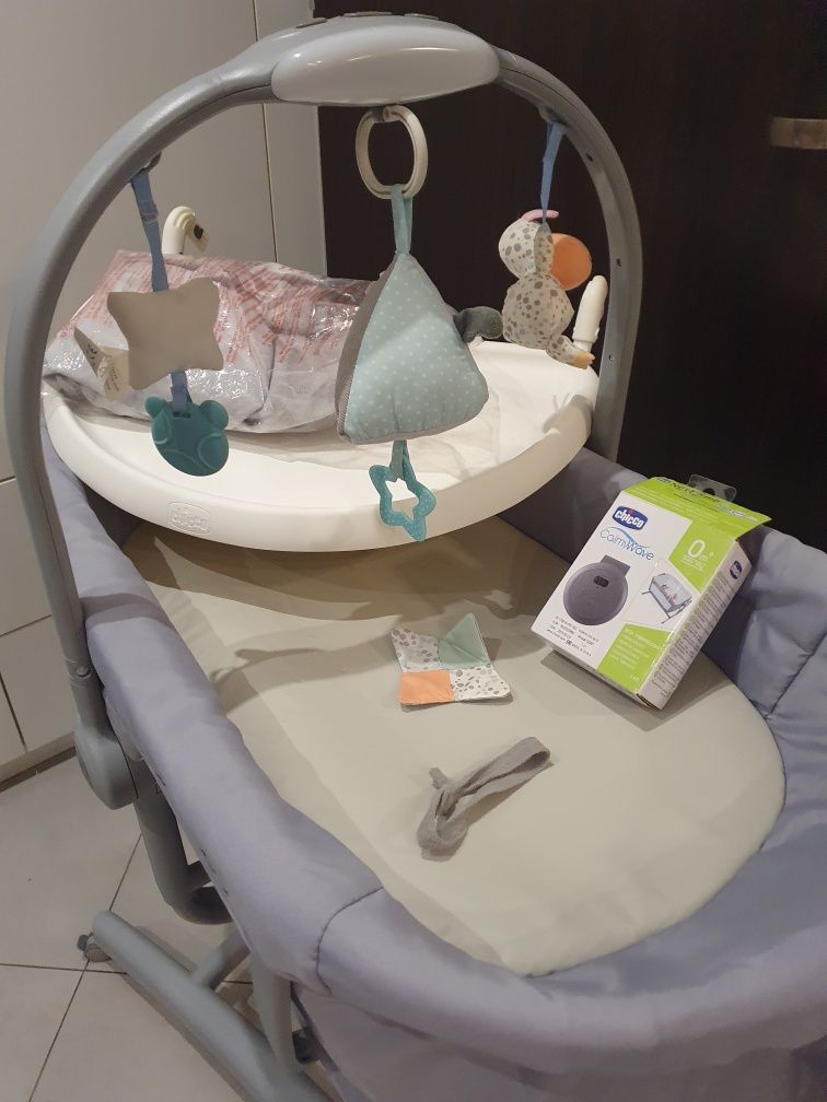 Chicco BABY HUG 4W1 | ŁÓŻECZKO DZIECIĘCE + dodatkowe akcesoria.