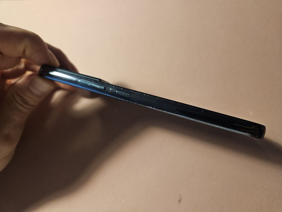 Galaxy S22 8GB/256GB stan bardzo dobry