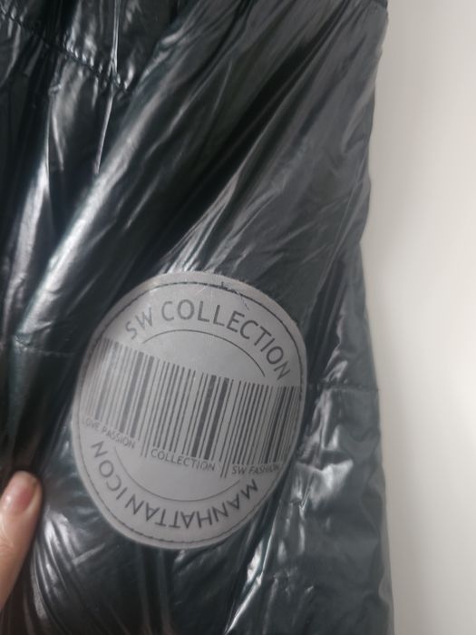 Kurtka damska lakierowana