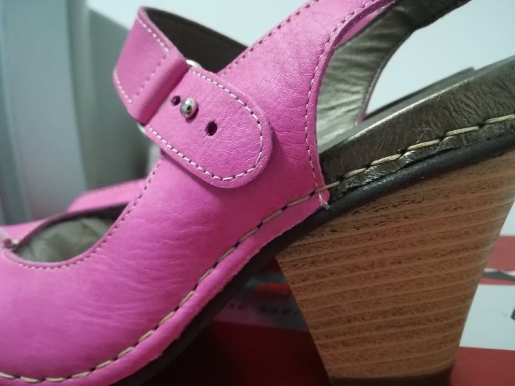 Sapatos rosa em pele NOVOS Tamanho 36 - Marca Jose Saenz